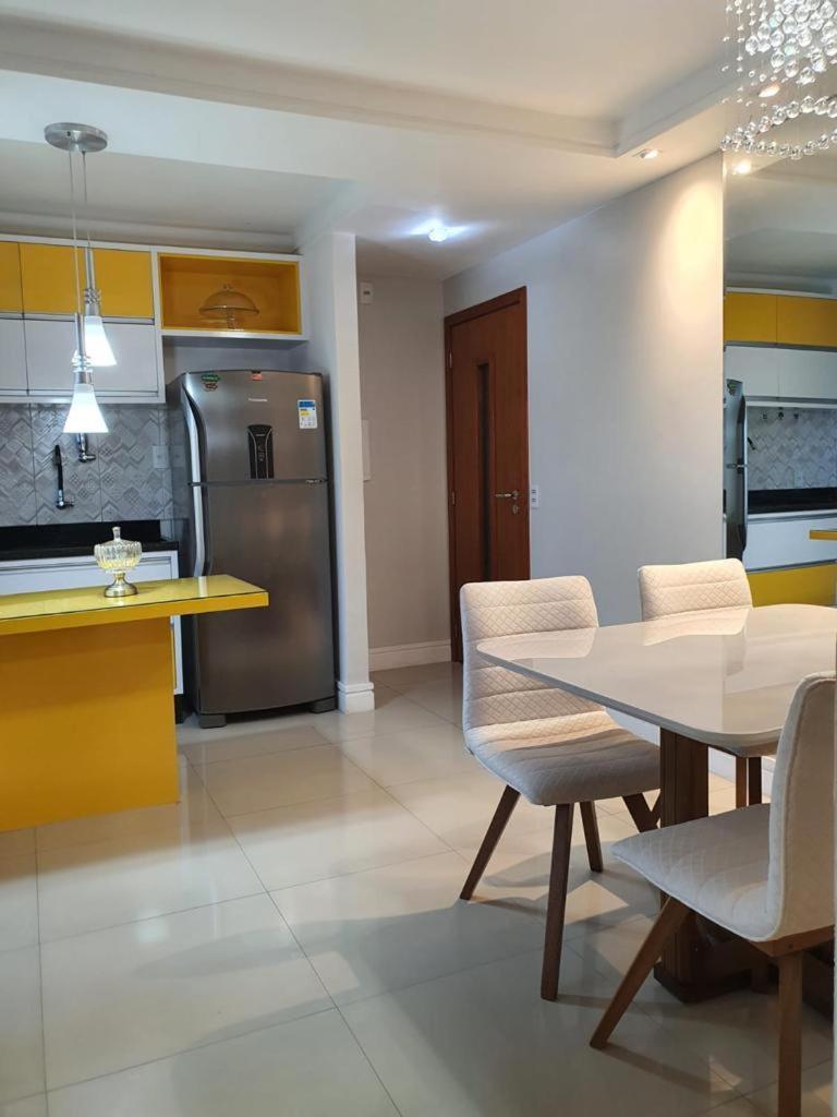 Apartamento Encantador 일례우스 외부 사진